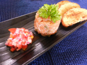 Salmon-tartare-with-salsa Salmon-tartare-with-salsa